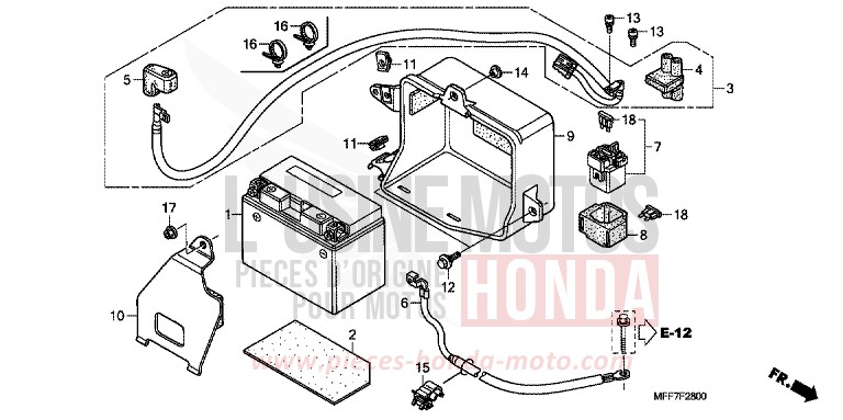 BATTERIE de TRANSALP ABS CARNELIAN RED METALLIC (R296) de 2009